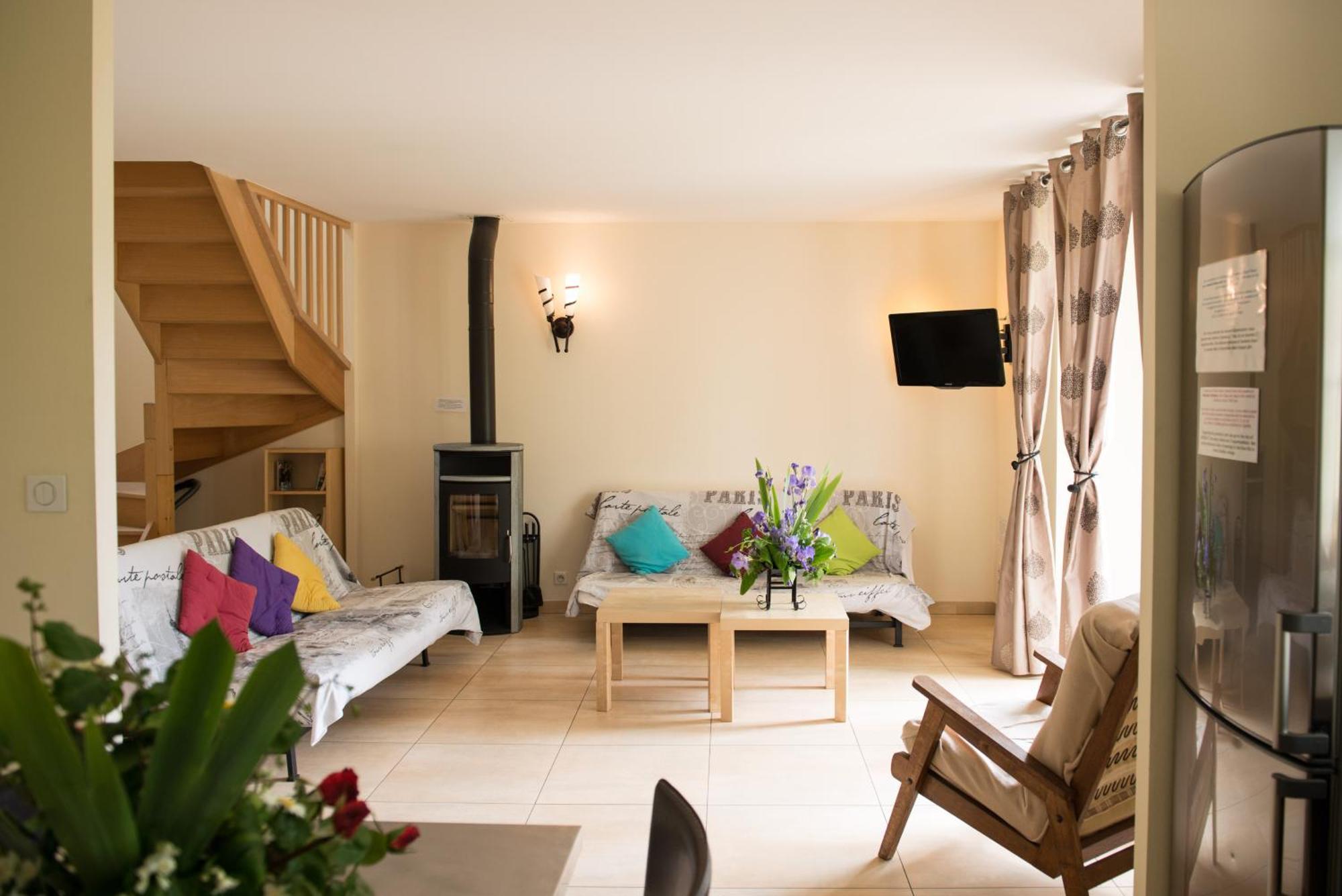 Au Bonheur Des Retrouvailles Hotel Denonville Luaran gambar