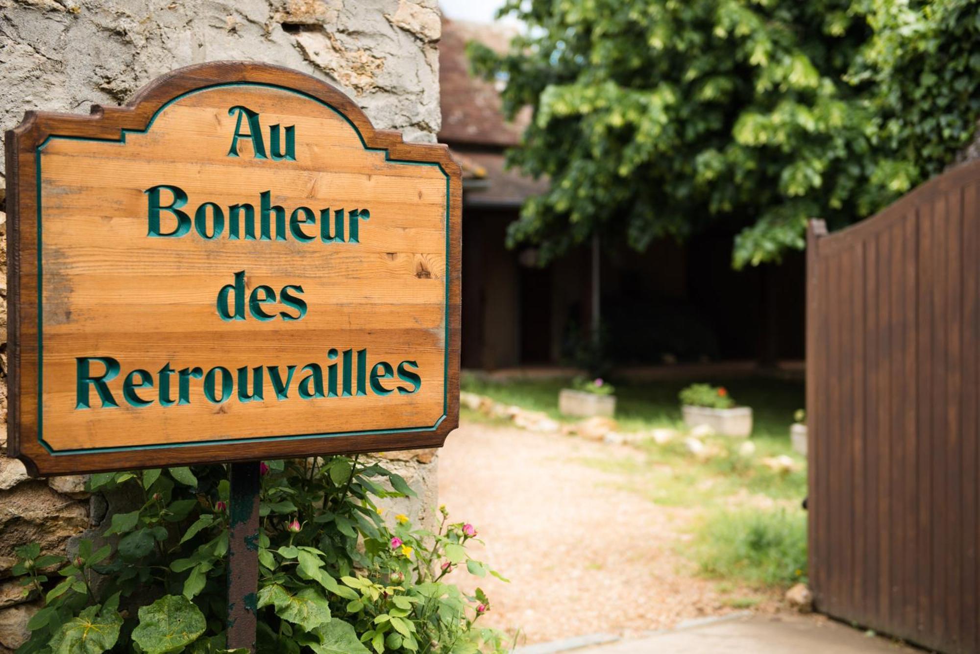 Au Bonheur Des Retrouvailles Hotel Denonville Luaran gambar
